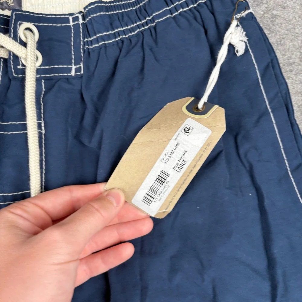 NEW St Johns Bay Swim Trunks Mens Large Blue Herald Cargo Board Shorts